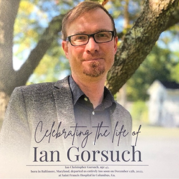 Meet your Posher, April - Picture 7 of 15